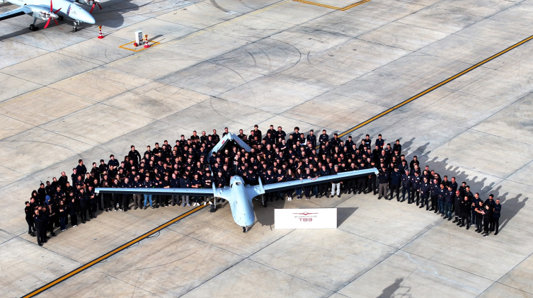 Bayraktar TB3 gökyüzüyle buluştu